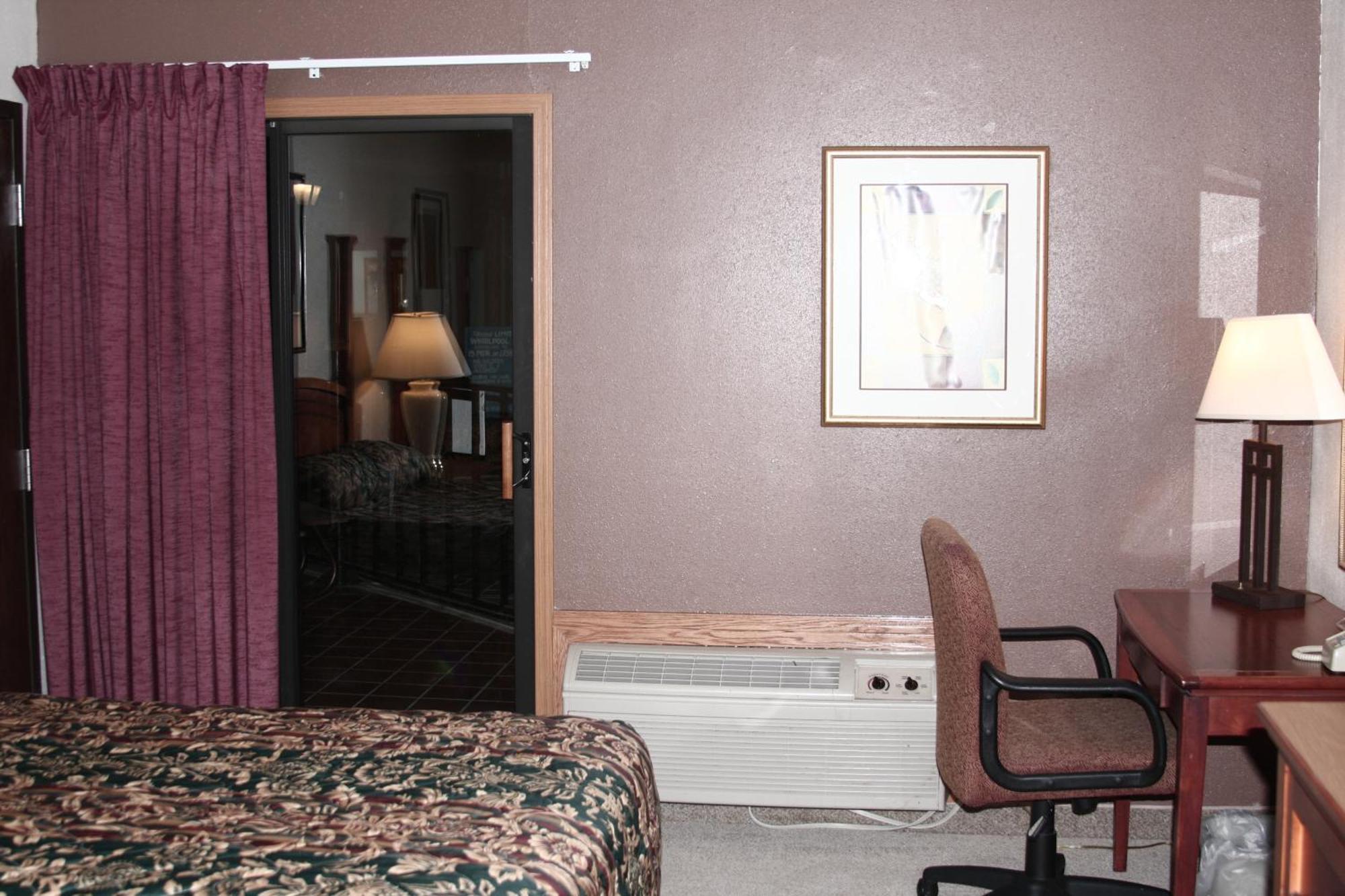 Gladstone Inn And Suites Jamestown Zewnętrze zdjęcie
