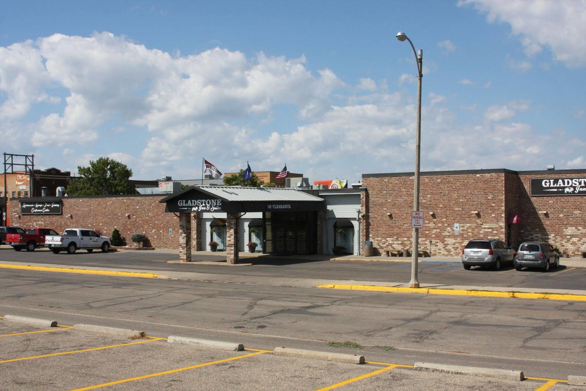Gladstone Inn And Suites Jamestown Zewnętrze zdjęcie