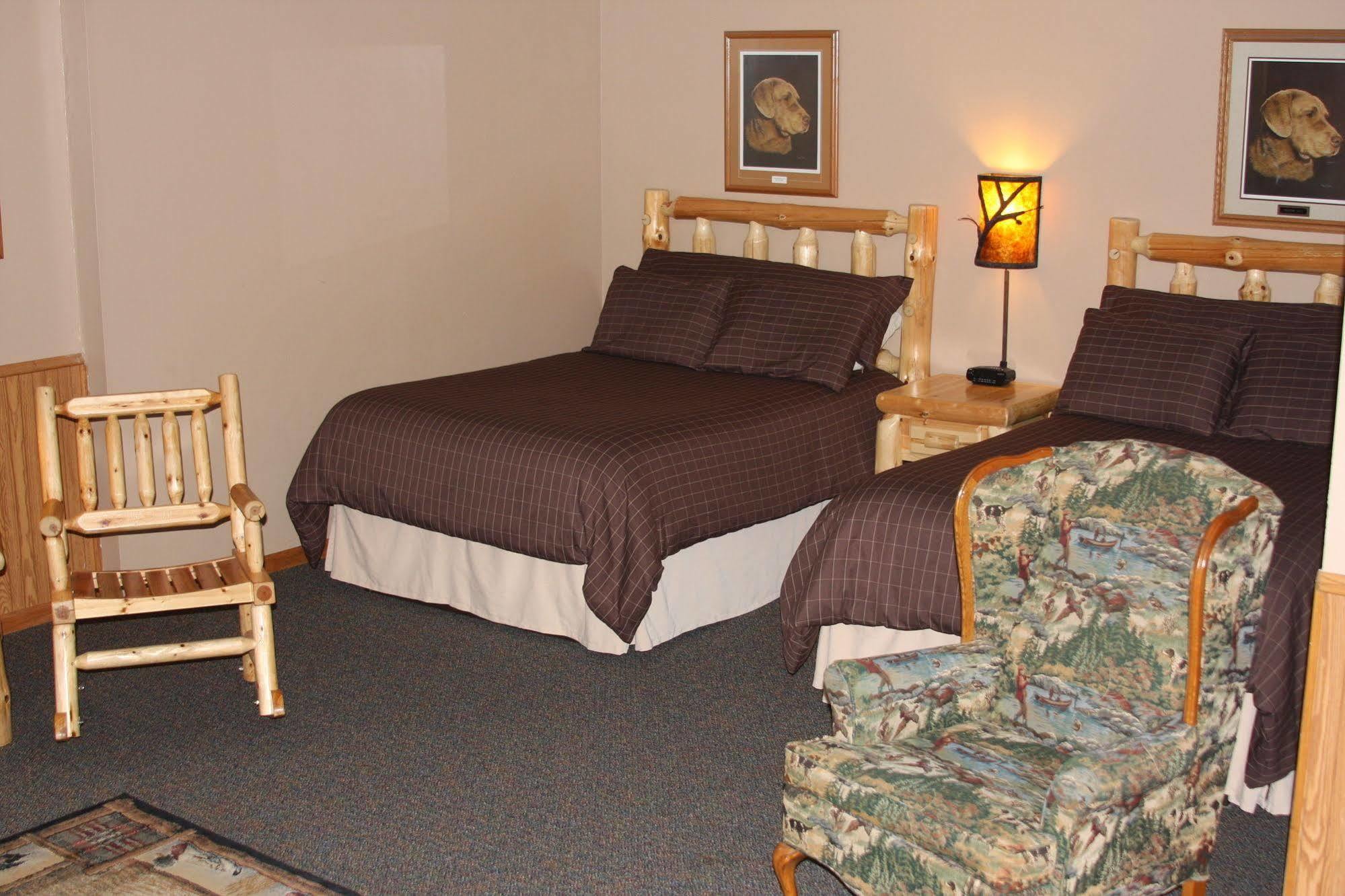 Gladstone Inn And Suites Jamestown Zewnętrze zdjęcie